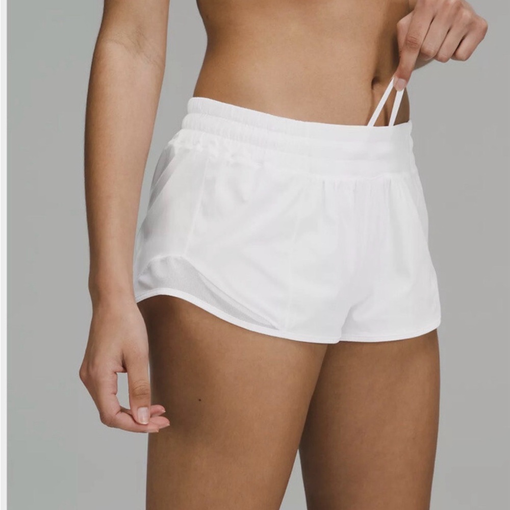 Lululemon Hotty Hot Short